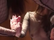 飢渴小母狗主動含住肉棒求操